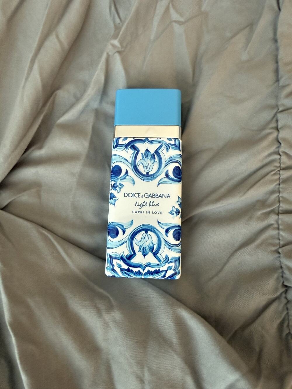 Dolce and Gabbana Light Blue Capri in Love Women Empty Bottle